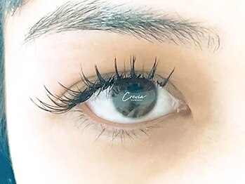 クレヴィア(crevia)/LEDフラット&ボリュームラッシュ