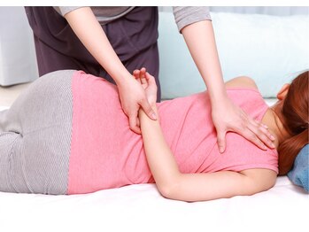 キノン(kinon)/肩こり/肩甲骨剥がし/腰痛/整体