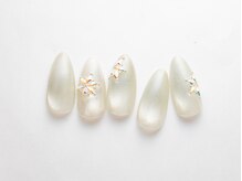 アリサネイル(ALISA NAIL)/ゆるふわ上品定額デザイン