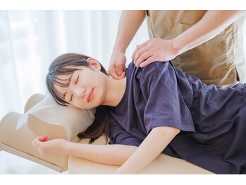 リリーフポート 大手町店の写真/「気持ち良いだけのマッサージや軽い矯正で満足できていますか？」“本格ケア”を求める方へ。