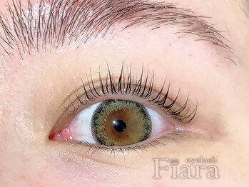 フィアラ 京都二条店(Fiara)/パリジェンヌ