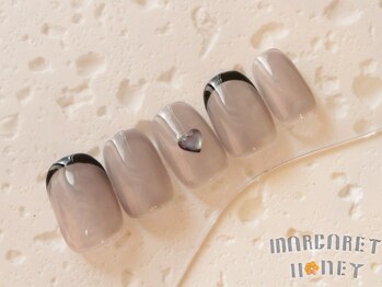 マーガレットハニー 本八幡/ブラックフレンチネイル