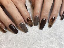 プラス セカンド(Plus 2nd)/べっ甲ネイル♪