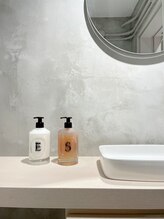 ホログラム シスター(HOLOGRAM SISTER)/☆お手洗いにもこだわりを☆