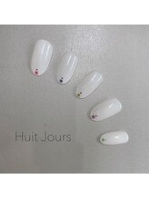 ユイットジョアーズ(Huit Jours)/シンプルにアクセント
