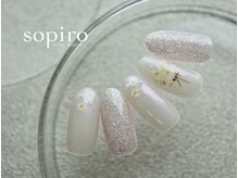ネイルトータルビューティー ソピーロ(sopiro)/Monthly Design