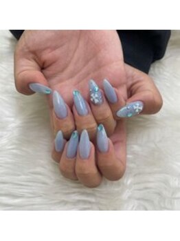 プリュム(Plume)/毎月デザインが変わる定額コース