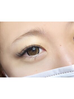 ボリュームのある目元にしたい