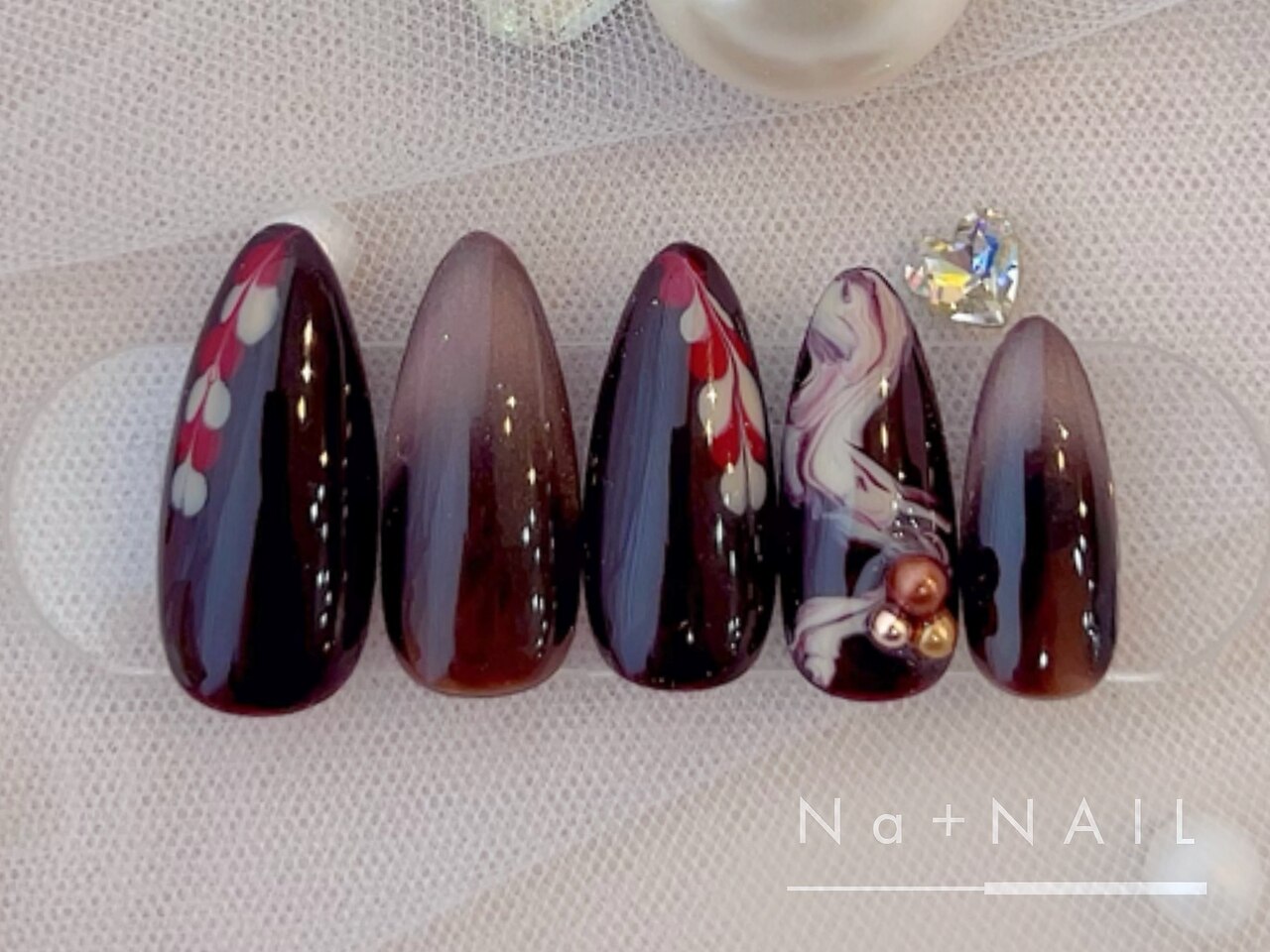 2026年冬トレンド】チョコのネイルデザイン集｜人気順｜2ページ目