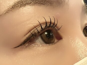 レミア 関内(REMIA)の写真/新メニュー★LEDエクステ《美しい仕上がり×圧倒的な持続力》で満足度◎秒速硬化ですぐに洗顔もOK♪