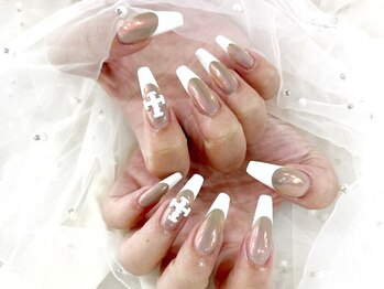 ジュティア ネイル バイ リブレイズ 京都市役所前(JuTia Nail by Live raise)/フレンチネイル