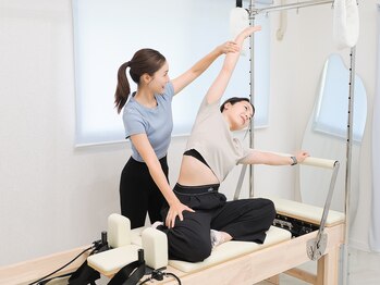 wellness salon Blumoaの写真/完全オーダーメイドのピラティスで、しなやかで美しいボディラインへ!本来の正しい姿勢を取り戻します◎