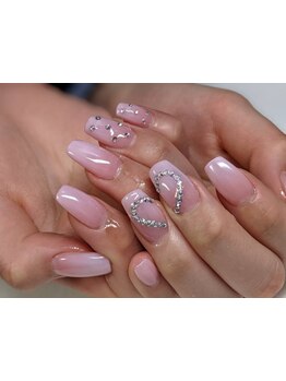 シンプル系（オフィス・日常）が得意