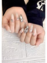 エスフィーネイルサロン ブリーユ(Esfy nailsalon Brille)/