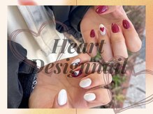 トップネイル ハママツ(TOP NAIL HAMAMATHU)/赤×白ハートネイル