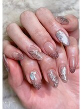 リサネイル(LISA NAIL)/