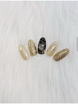 トレンドネイル