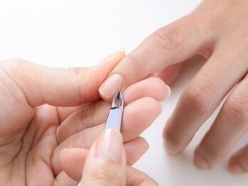 ネイルズシアムの写真/【爪を綺麗に伸ばすためのネイルケアで美しさと健康の両立で悩み解決へ！】
