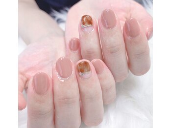 アーティット(Arthit)/4Fジェルネイル