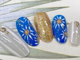 爽やかフラワーネイル