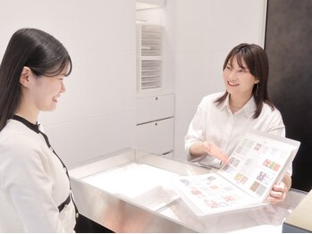 ビモーレ 銀座(Bimore)の写真/経験豊富なスタッフが「なりたいイメージ」と「似合う」を融合し、貴方の魅力を最大限に引き出します♪
