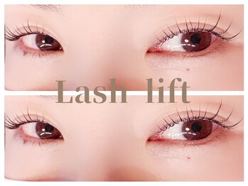 クロエ(Chloe)/ラッシュリフト/まつげパーマ