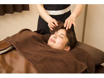 タマンサリ(Taman Sari)/遠赤外線ヒートマットで大量発汗