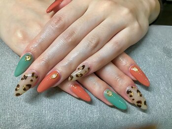 ルプリュシュ ルフレ(Le plus reflet)/アニマル柄ネイル