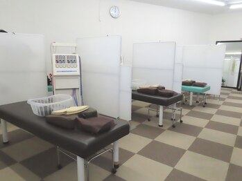 すこやか鍼灸整骨院 畑寺院/院内はこんな感じです☆