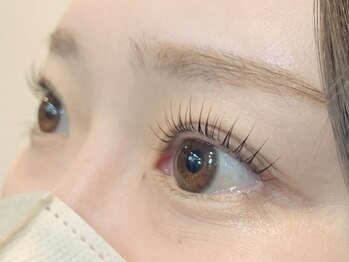 ノルディーズルーム(Nordlys Room)/立ち上げまつ毛パーマ