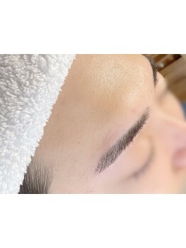 アイブロウメニューがあるサロン