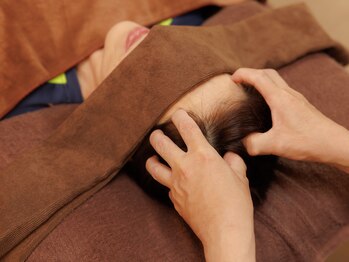 裕整体院/ツボ押しヘッドマッサージ