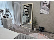 ドクターエイジレス(DR.AGELESS)の雰囲気（結果にこだわる本格施術で頑張る女性のためのプライベート空間。）