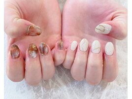 ～アシメニュアンスネイル～