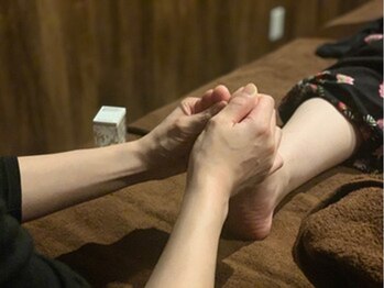 アジアンリラクゼーション ヴィラ 大橋店(asian relaxation villa)/フットリフレクソロジー施術