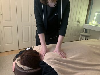 アスプリール(assouplir)/揉みほぐし