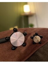 キキ 木氣治療室(KIKI)/インディバマッサージャー