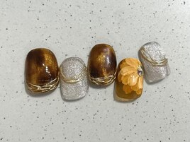 べっ甲フラワーネイル