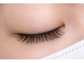 メガミ アイラッシュラウンジ(MEGAMI EYELASH LOUNGE)/PERFECTラッシュデザイン♪