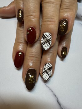 ネイルルーム プリル(Nail Room pulir)/