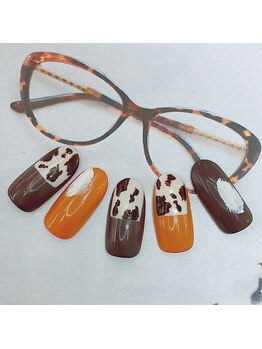 ネイルアンドアイラッシュサロンR/コンクリートネイル