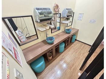 ウィズマツオカ 光の森店/メイクルーム