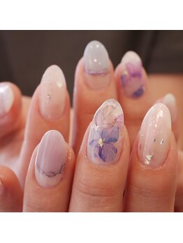 プラス(Plus)/flower nail