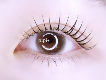 ピピプラス(pipi+)の写真/《パリジェンヌラッシュリフト》まつ毛を自然に最大限に長く見せる【80度】を実現★次世代印象アイラッシュ