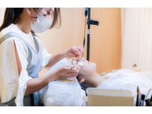 ナーズ アイラッシュ アンド アイブロウ バイ メディカルサロン(NAZ)/eyelash装着