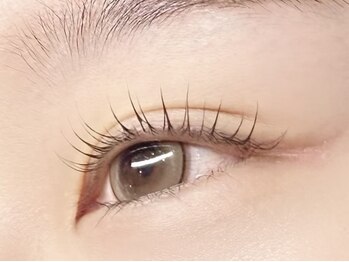 ビーモア(B.MORE)/【LUSH lift】