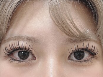 リタアイズ(RitaEyes)の写真/いま話題のパーマエクステ【ラッシュリフト×LEDエクステ】です♪