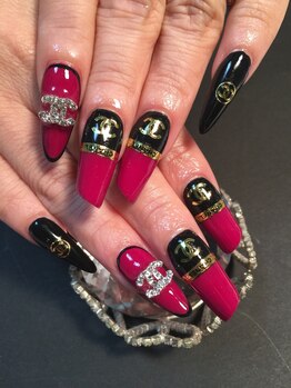 リアンナ アンド アイシンスタジオ &nbsp;甲府店(LIANAH&EYE SSIN STUDIO)/CHANELネイル