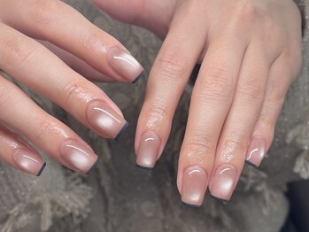 ザ フタコネイル(the 25 Nail)/マグネット細フレンチ