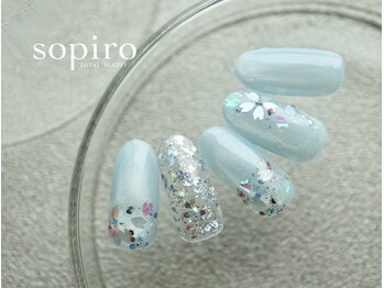 ネイルトータルビューティー ソピーロ(sopiro)/Monthly Design